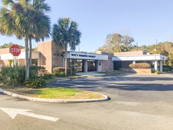 Parkwood Plaza: 3601 SW 2nd Ave, Gainesville, FL 32607